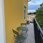 Eleganza Retro Con Vista Sulla Basilica شقة